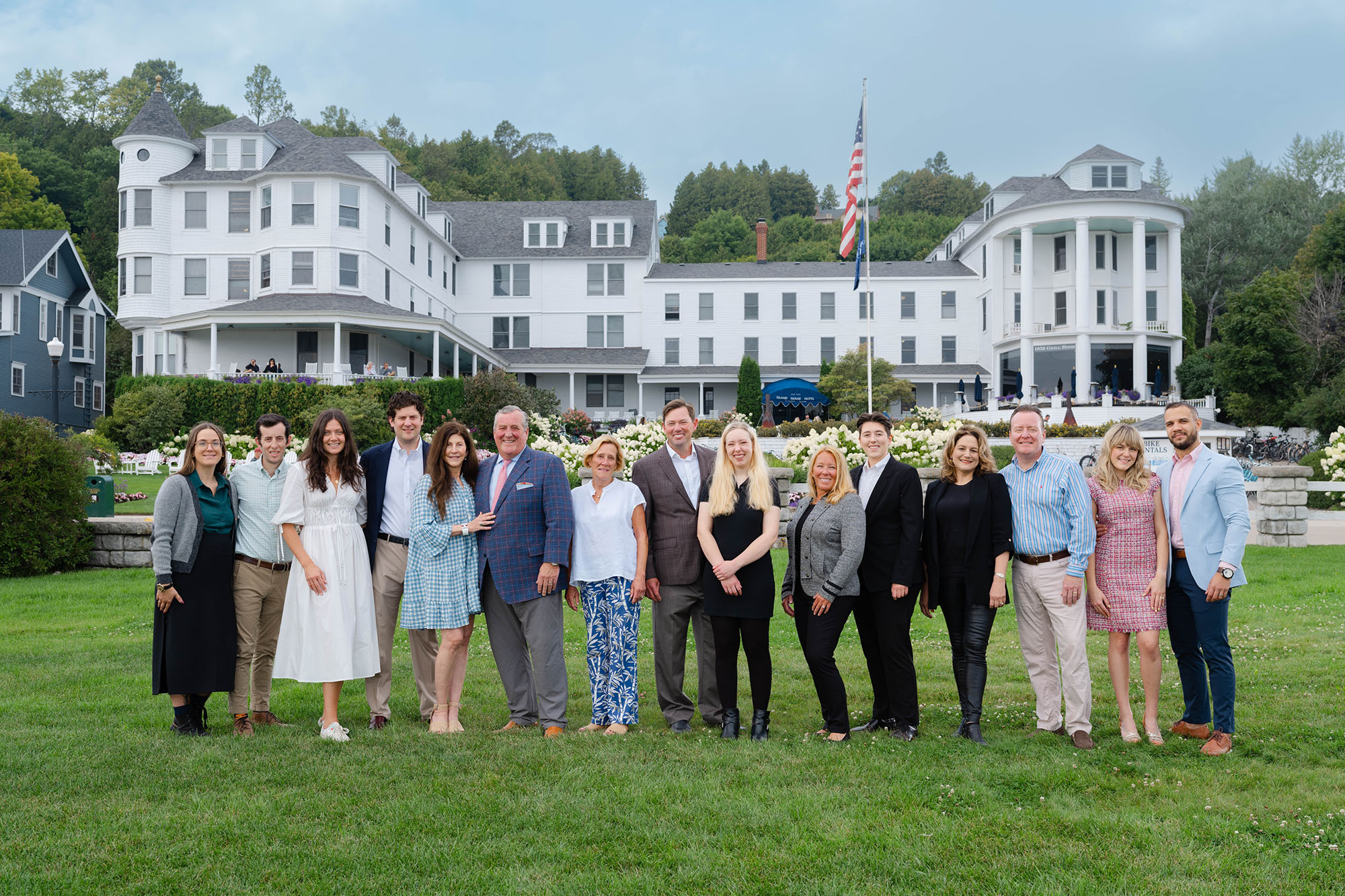 calleawaert family photo infront of the island house hotel